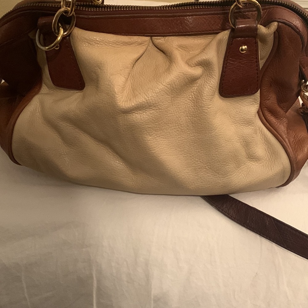 Beautiful Cynthia Rowley Leather Satchet (#16) - Picture 4 of 8